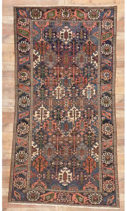 5 x 10 Antique Persian Bakhtiari Rug 75325