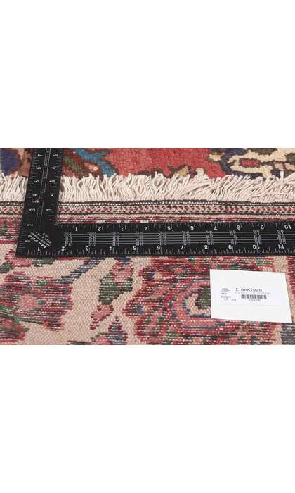 6 x 10 Vintage Persian Bakhtiari Rug 75276