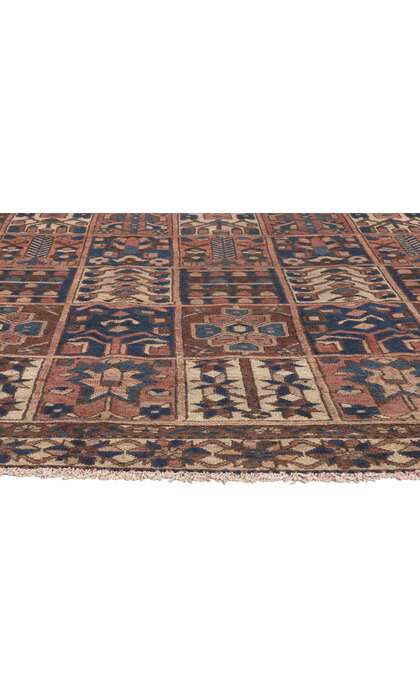 6 x 9 Vintage Persian Bakhtiari Rug 75872