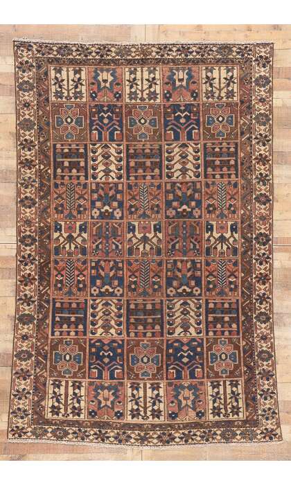 6 x 9 Vintage Persian Bakhtiari Rug 75872