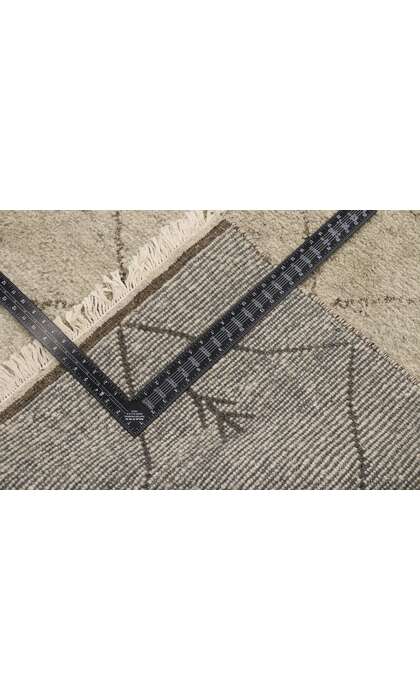 9 x 12 Modern Tribal Gray Moroccan Rug 30592