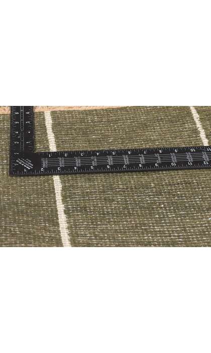 10 x 14 Modern Geometric High-Low Rug 30974