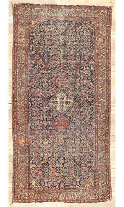 5 x 10 Antique-Worn Persian Farahan Rug 76732