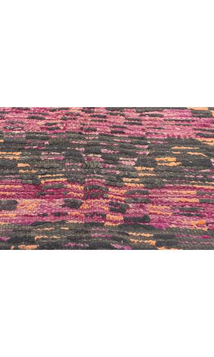 6 x 11 Vintage Checkerboard Boujad Moroccan Rug 20927