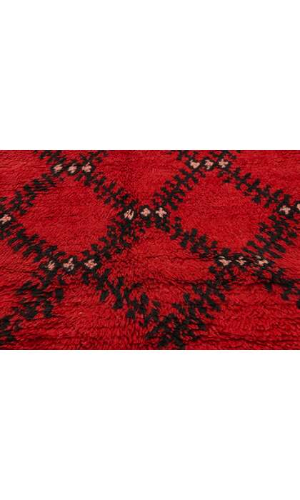 ​6 x 10 Vintage Red Beni Mrirt Moroccan Rug 21731