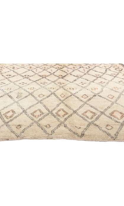 6 x 10 Vintage Moroccan Beni Ourain Rug 21400