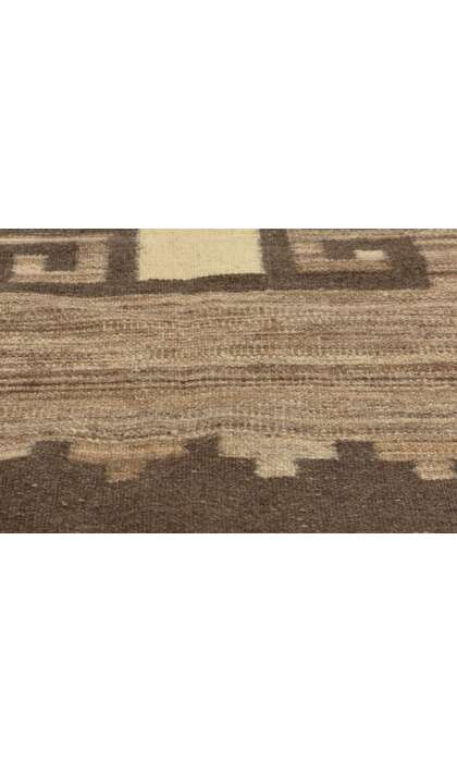 ​9 x 12 Southwest Modern Navajo-Style Rug 81032