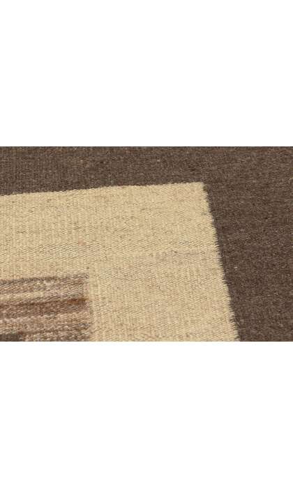 ​​​9 x 12 Southwest Modern Navajo-Style Rug 81034​​