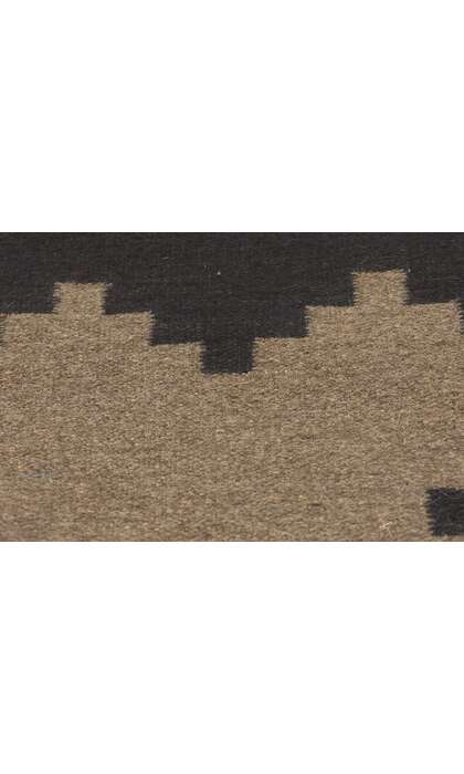 ​9 x 12 Southwest Modern Navajo-Style Rug 81030​