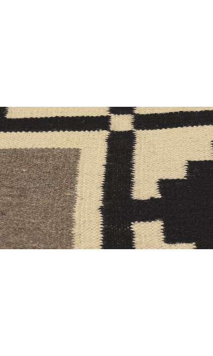 ​9 x 12 Southwest Modern Navajo-Style Rug 81021