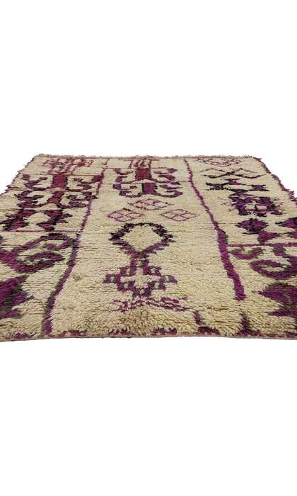 ​5 x 8 Vintage Moroccan Azilal Rug 21728​