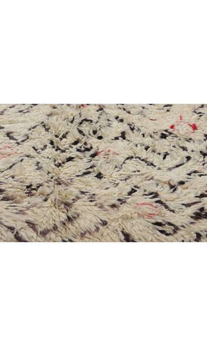 ​5 x 9 Vintage Neutral Moroccan Azilal Rug 21724