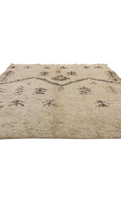 ​6 x 9 Vintage Neutral Moroccan Azilal Rug 21730