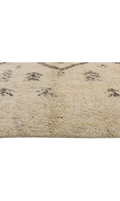 ​6 x 9 Vintage Neutral Moroccan Azilal Rug 21730