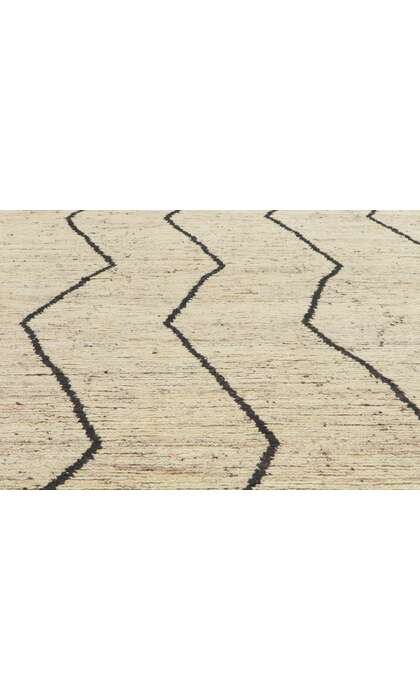 7 x 9 Earth-Tone Moroccan Rug 80820