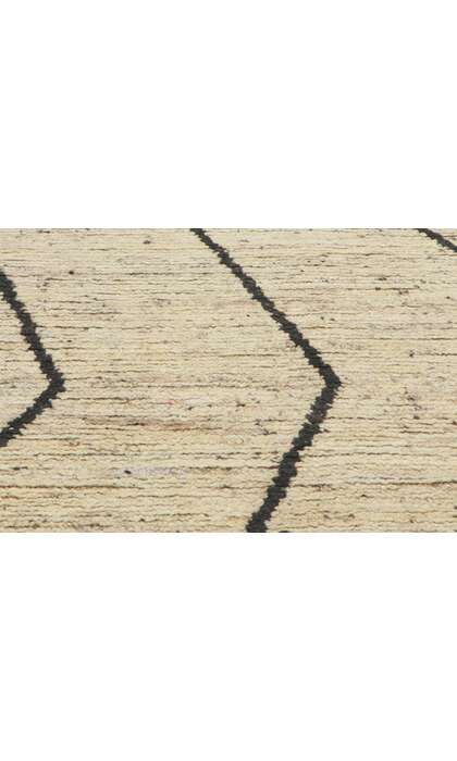 7 x 9 Earth-Tone Moroccan Rug 80820