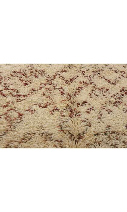 ​5 x 9 Vintage Neutral Beni MGuild Moroccan Rug 21750