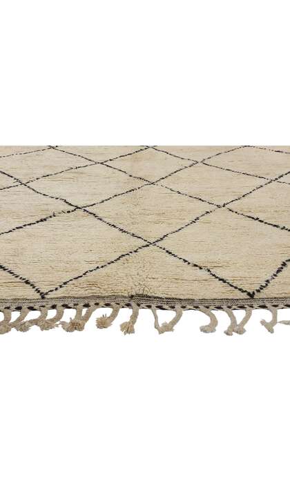 7 x 10 Vintage Neutral Moroccan Beni Ourain Rug 21828