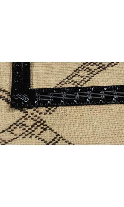 ​6 x 7 Vintage Moroccan Beni Ourain Rug 21765