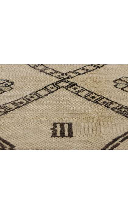 ​6 x 7 Vintage Moroccan Beni Ourain Rug 21765