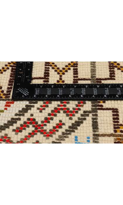 ​6 x 9 Vintage Moroccan Beni Ourain Rug 21775