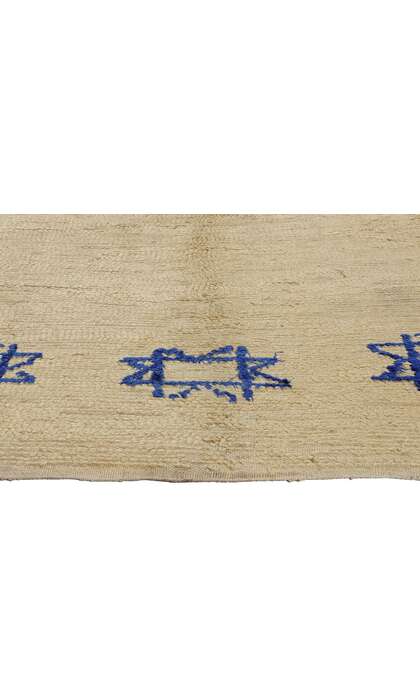 ​5 x 10 Vintage Moroccan Azilal Rug 21756