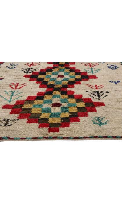 ​5 x 9 Colorful Vintage Moroccan Azilal Rug 21751