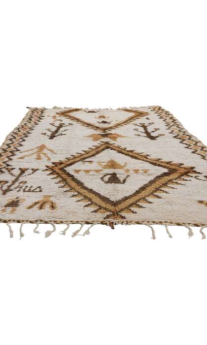 6 x 10 Vintage Neutral Moroccan Azilal Rug 21822