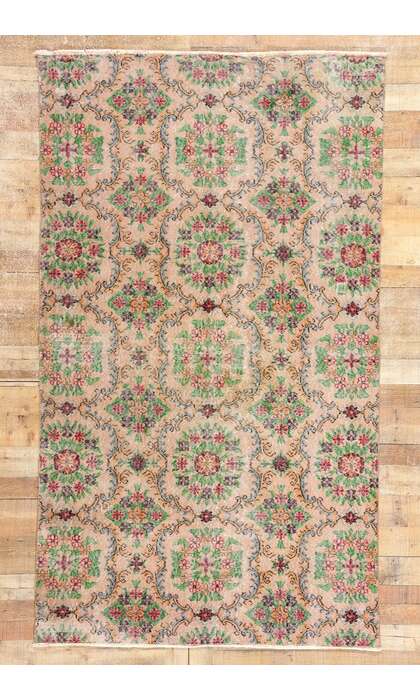 5 x 7 Distressed Vintage Turkish Sivas Rug 52002