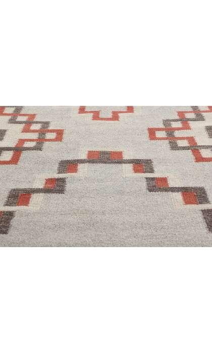10 x 14 Southwest Modern Navajo-Style Rug 31085