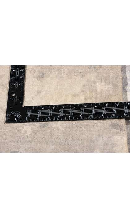 7 x 10 Contemporary Abstract Erased Damask Rug 31136