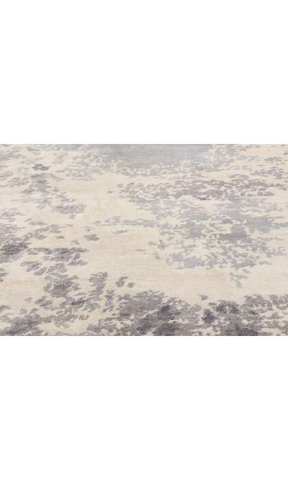 7 x 10 Contemporary Abstract Erased Damask Rug 31136