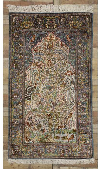 4 x 6 Vintage Turkish Silk Hereke Prayer Rug 77259