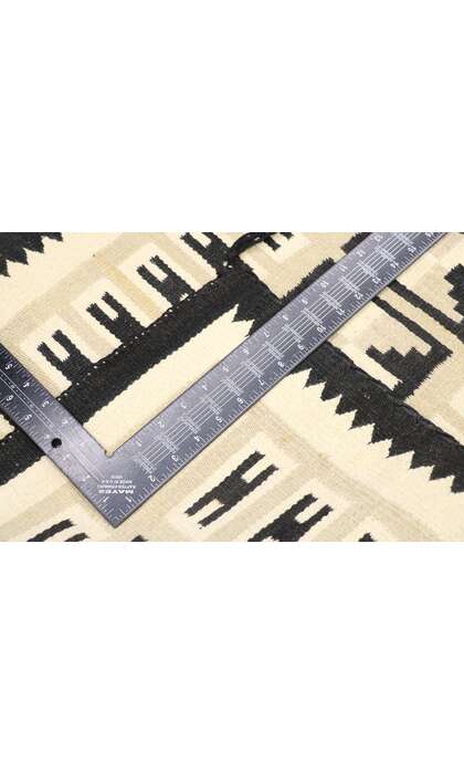 2 x 3 Vintage Crystal Navajo Rug 77776