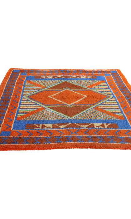 4 x 5 Vintage Southwest Sunrise American Hooked Rug 79015