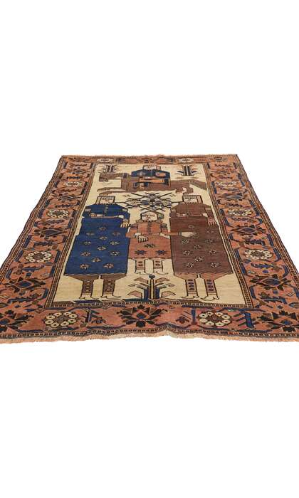 4 x 6 Vintage Persian Shiraz Pictorial Rug 79097