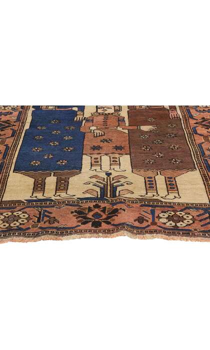 4 x 6 Vintage Persian Shiraz Pictorial Rug 79097
