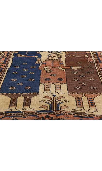 4 x 6 Vintage Persian Shiraz Pictorial Rug 79097