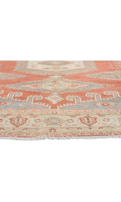 9 x 13 Distressed Vintage Persian Viss Rug 61304