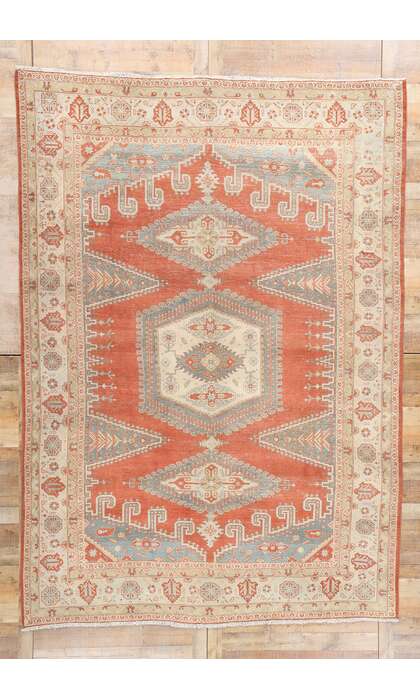9 x 13 Distressed Vintage Persian Viss Rug 61304