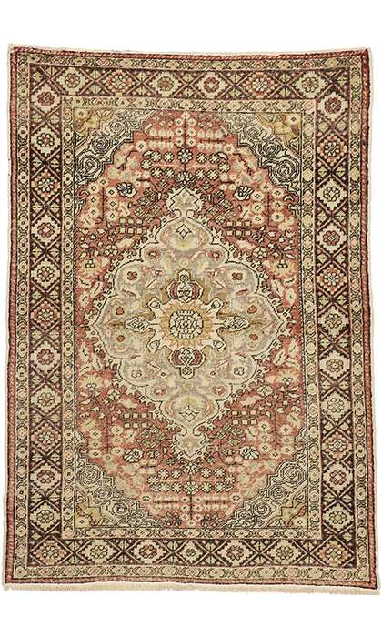 4 x 6 Vintage Sivas Rug 73912